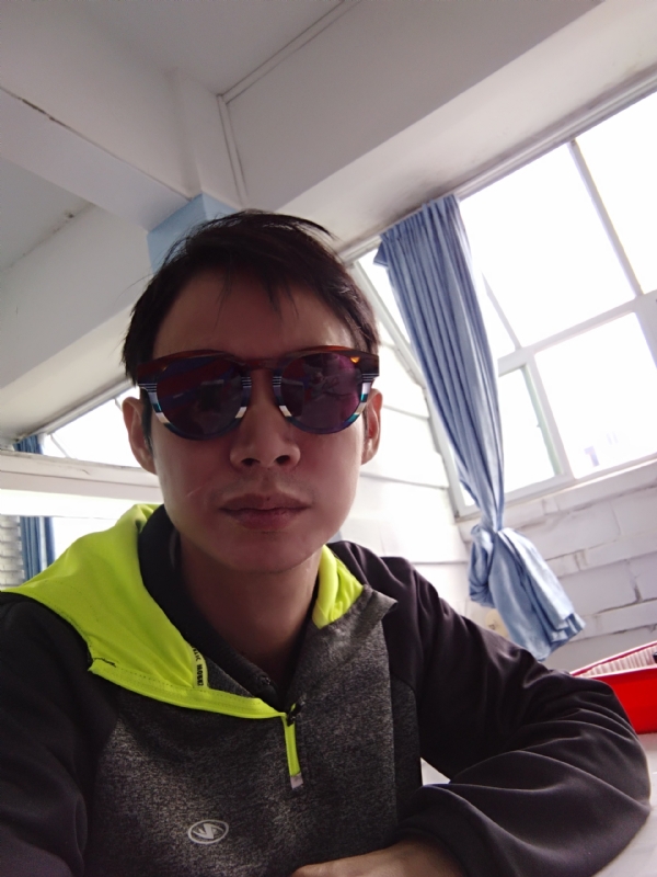 五华移民男的第一张照片--梅州交友中心